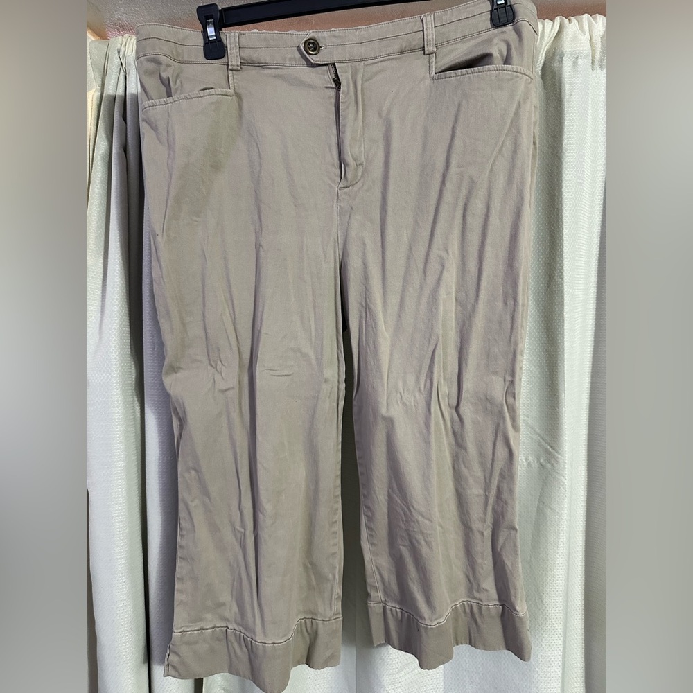 Christopher & Banks Khaki Capris